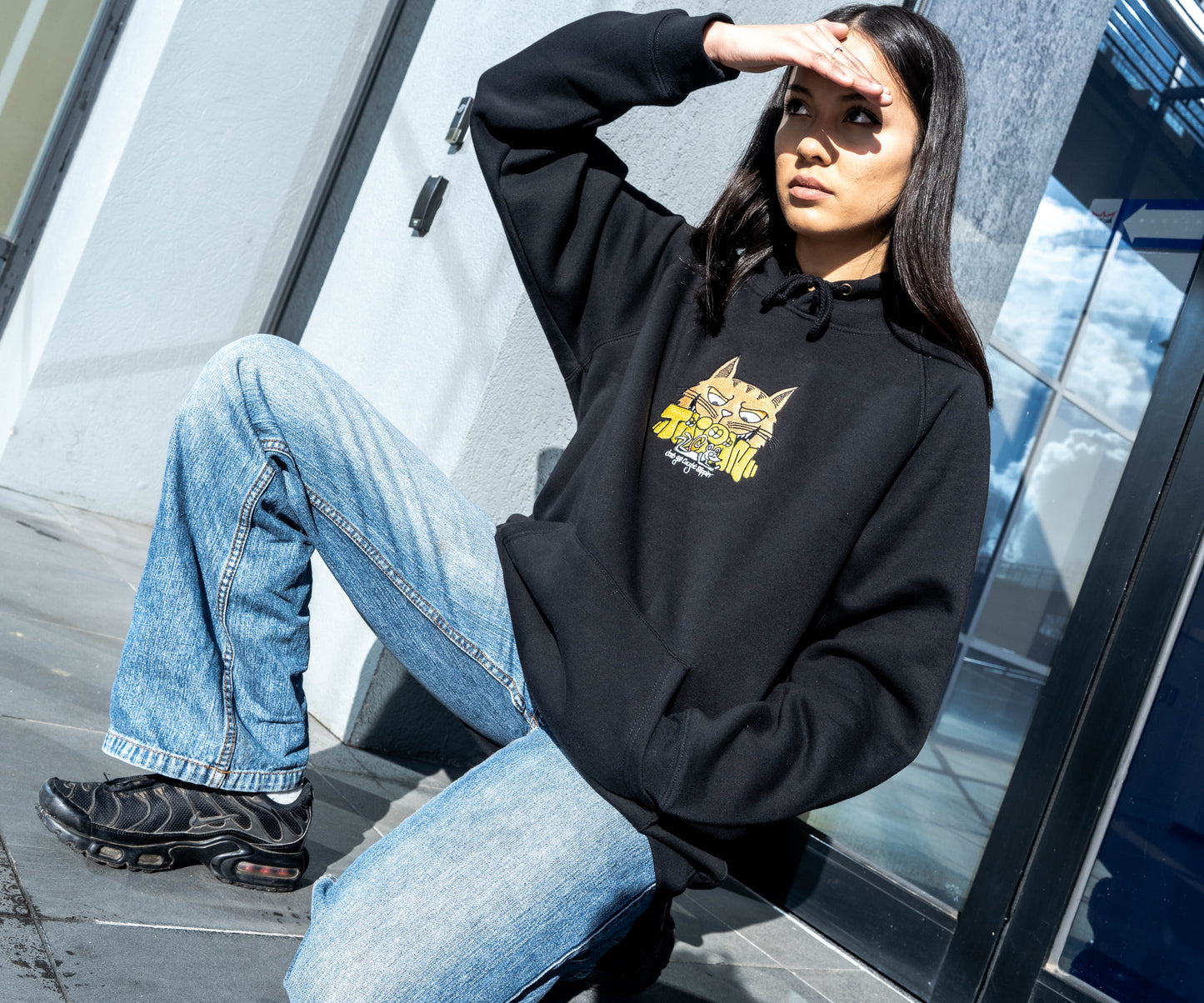 Cat 'n Mouse Hood Black