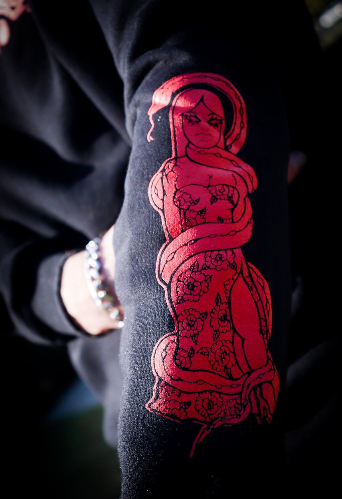 Wild Girl II Crewneck - BLK/RED