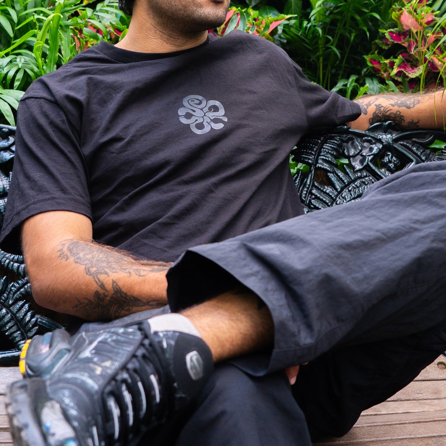 Garden Viper T Black Reflective
